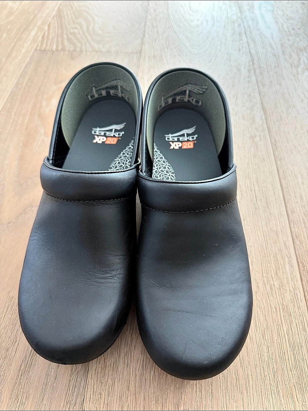 Dansko XP 2.0 Black Clogs EU 40